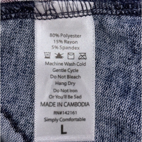 NWOT CARDIGAN - Picture 7 of 12